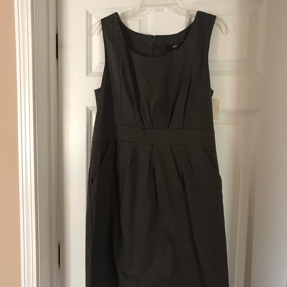 Brand new Massino sleeveless olive green dress - Picture 2 of 6